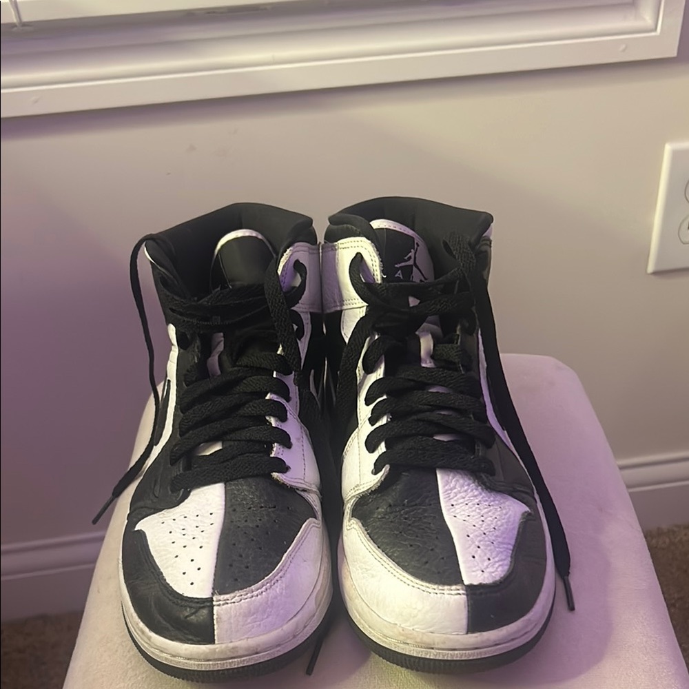 Jordan 1 mid split (Woman’s)